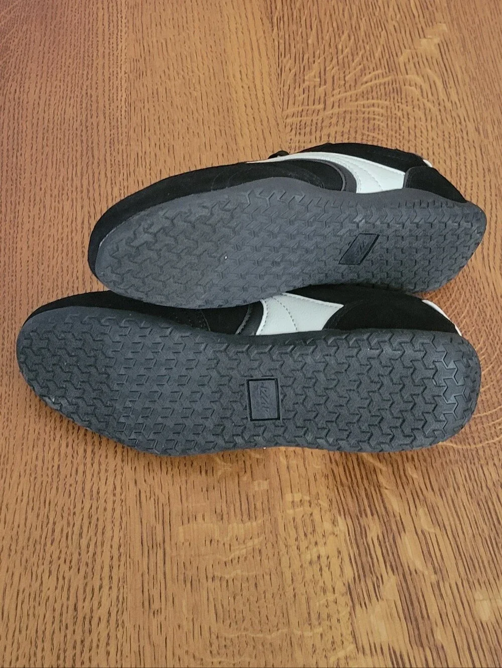 Avia nwt sleek